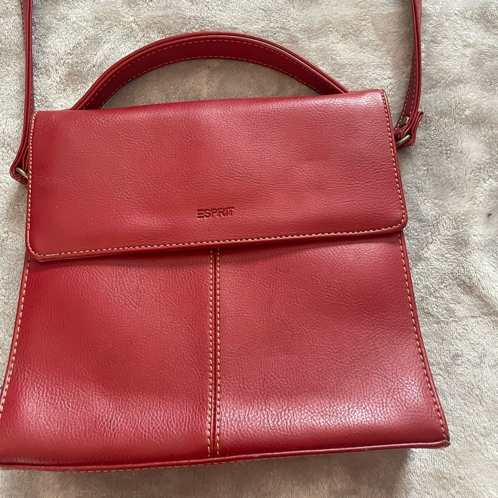 Espirit Red Crossbody Purse